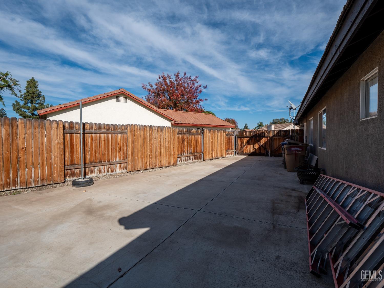 Undisclosed Address Bakersfield, CA 93312 - Photo 25 of 25