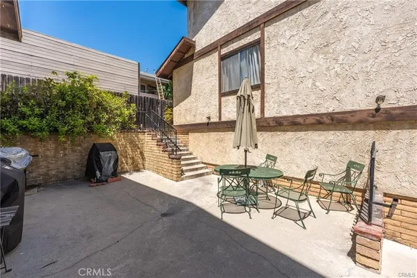 $599,900 | 408 North Catalina Avenue, Unit 6, Pasadena, CA 91106