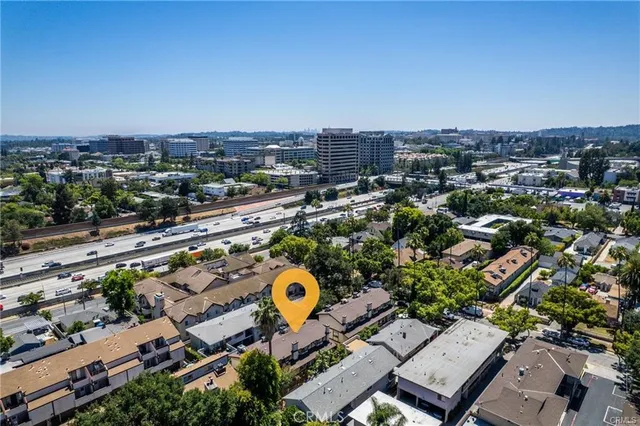 $599,900 | 408 North Catalina Avenue, Unit 6, Pasadena, CA 91106