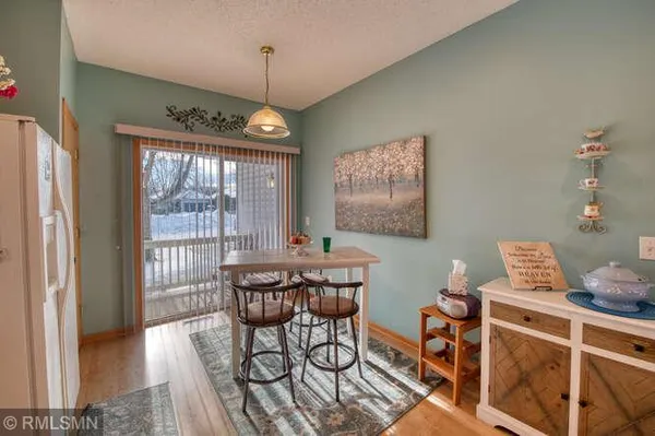 $389,900 | 383 Bluebird Alcove, Woodbury, MN 55125