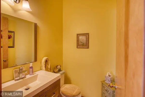 $389,900 | 383 Bluebird Alcove, Woodbury, MN 55125