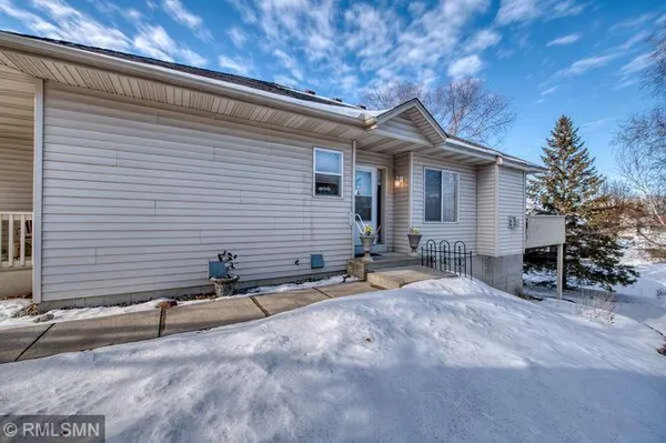 $389,900 | 383 Bluebird Alcove, Woodbury, MN 55125