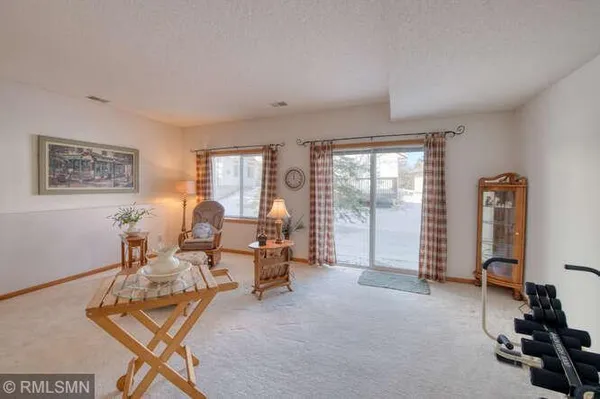 $389,900 | 383 Bluebird Alcove, Woodbury, MN 55125