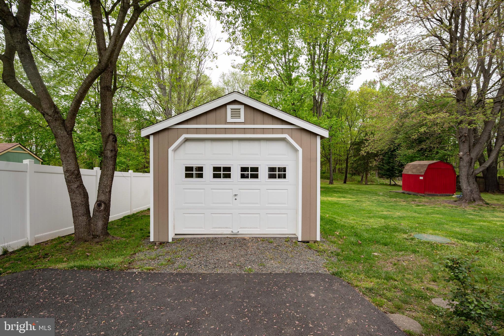 4520 Logmill Road Gainesville, VA 20155 - Photo 22 of 34 1 car detached garage