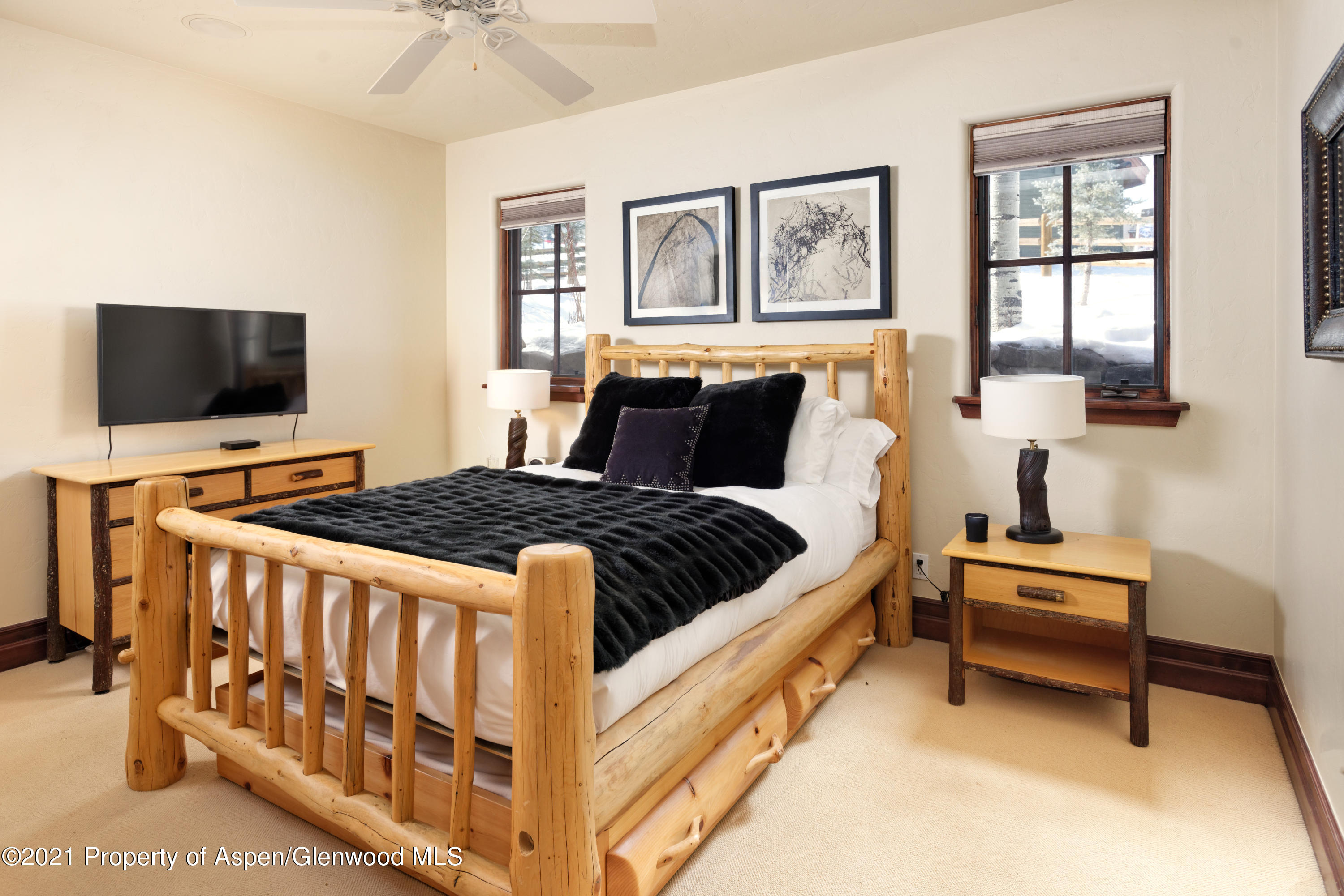 55 Timbers Club Court, Unit J1 Snowmass Village, CO 81615 - Photo 17 of 36 55TimbersJ1_HiRes210121010