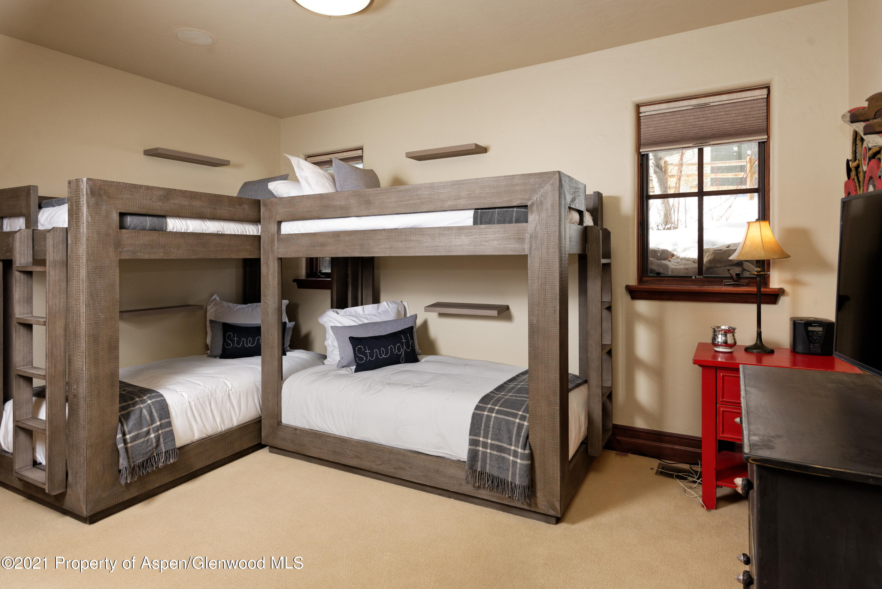 55 Timbers Club Court, Unit J1 Snowmass Village, CO 81615 - Photo 19 of 36 55TimbersJ1_HiRes210121007