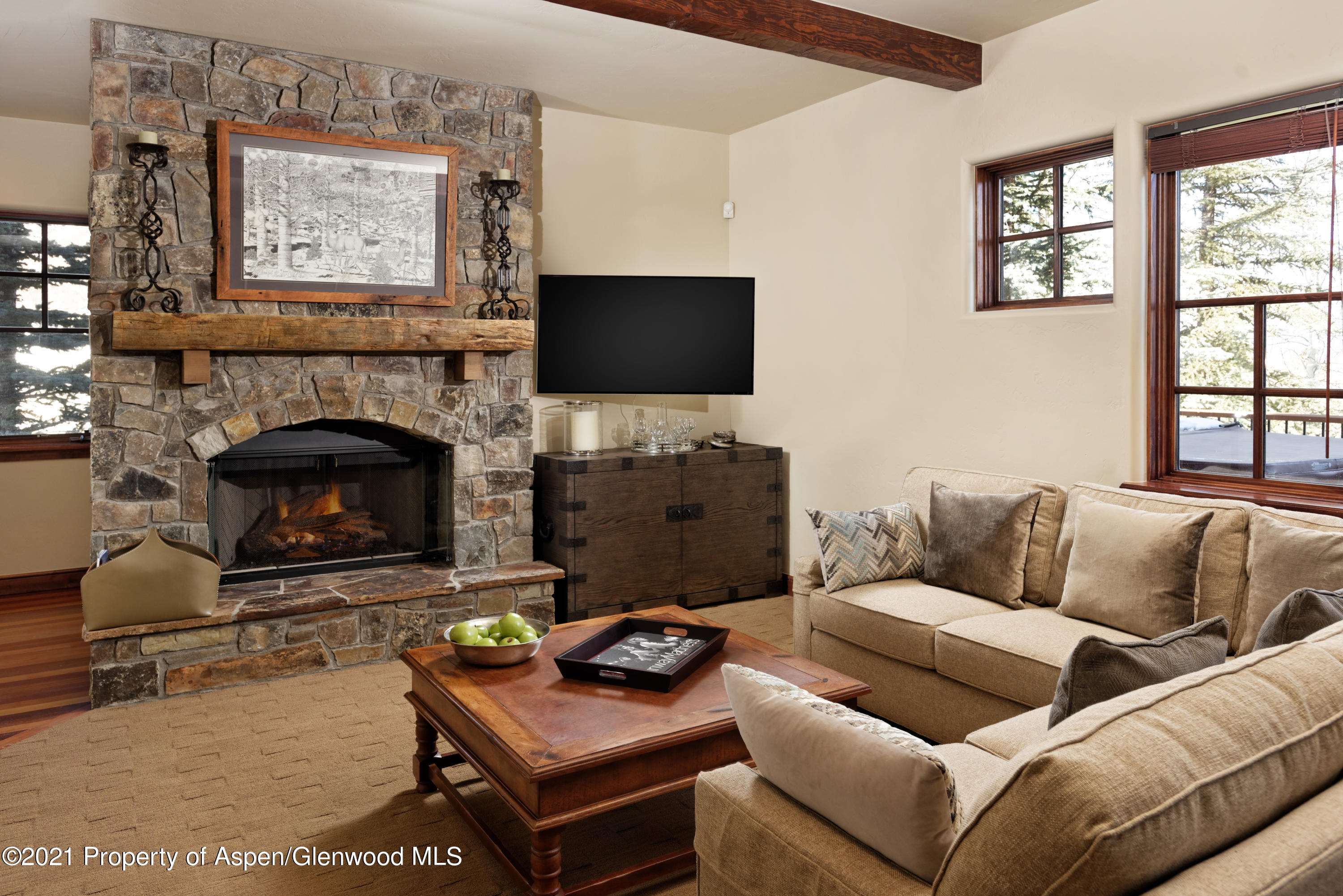 55 Timbers Club Court, Unit J1 Snowmass Village, CO 81615 - Photo 2 of 36 55TimbersJ1_HiRes210121023