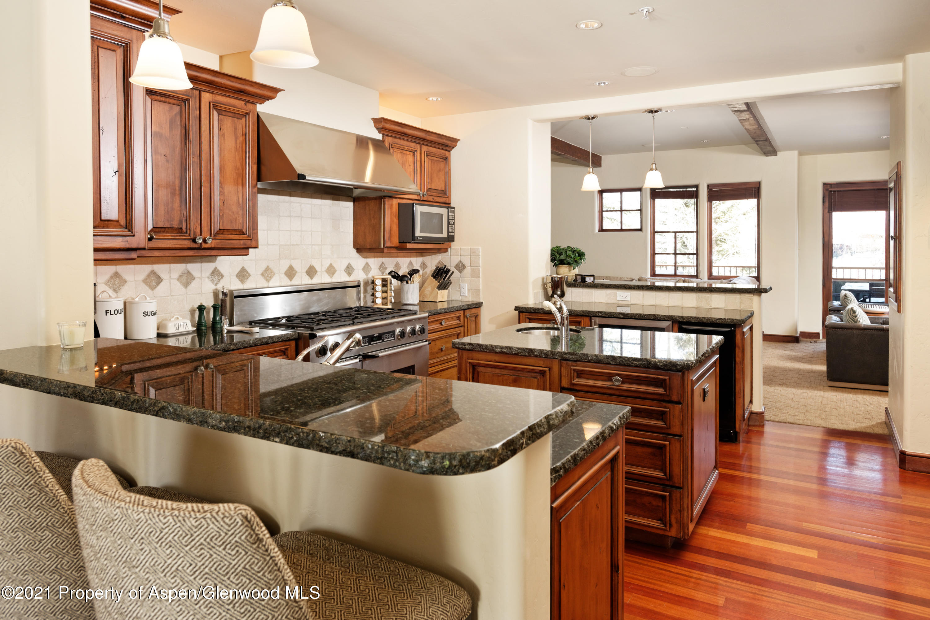 55 Timbers Club Court, Unit J1 Snowmass Village, CO 81615 - Photo 6 of 36 55TimbersJ1_HiRes210121026