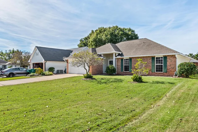 $369,900 | 912 Claeven Circle, Fort Walton Beach, FL 32547
