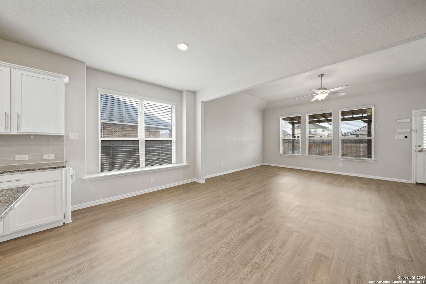 7875 Belmont Valley San Antonio, TX 78253 - Photo 8 of 35