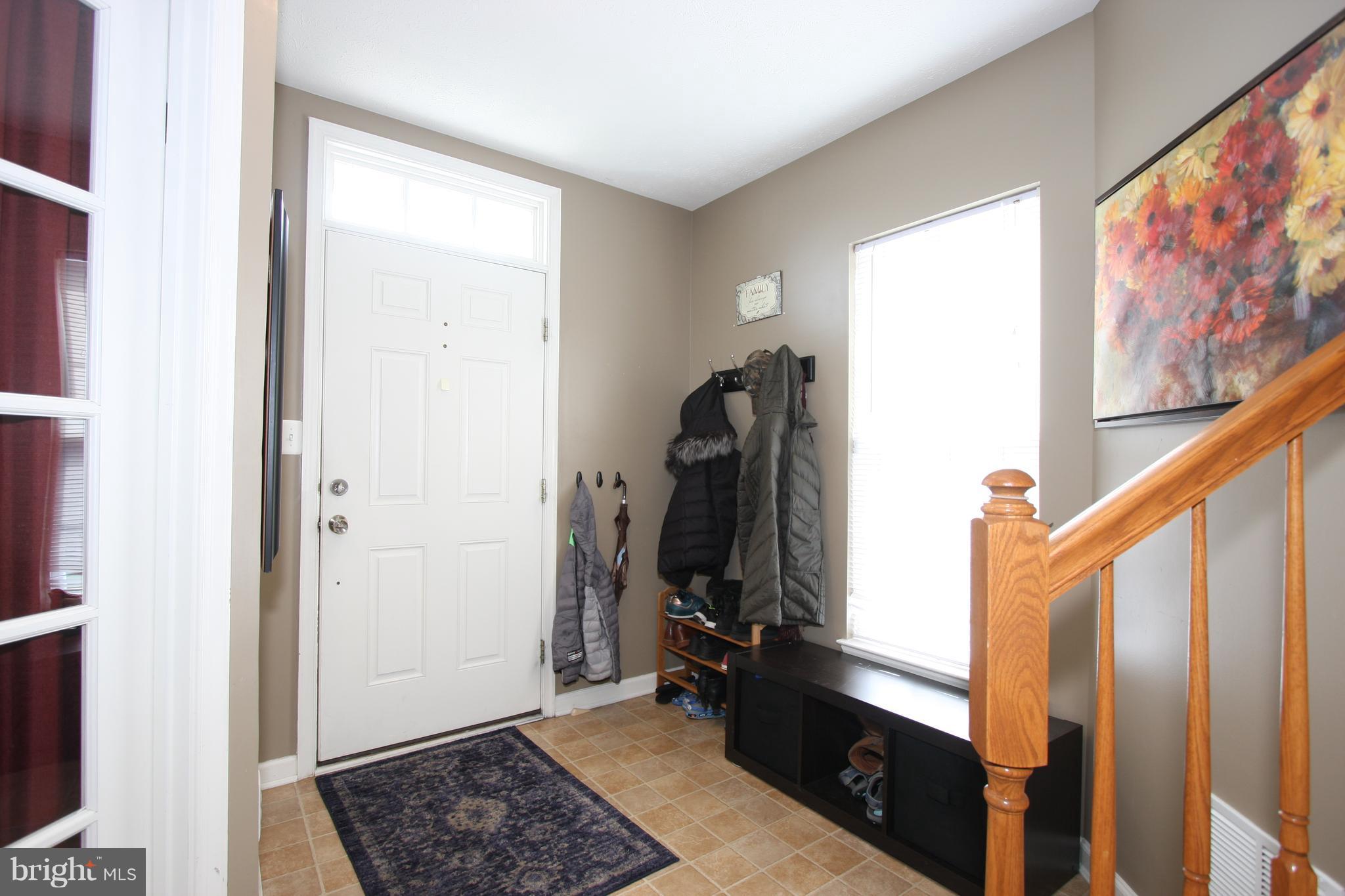 1531 Oakley Lane Hanover, MD 21076 - Photo 2 of 22 Foyer/Entrance