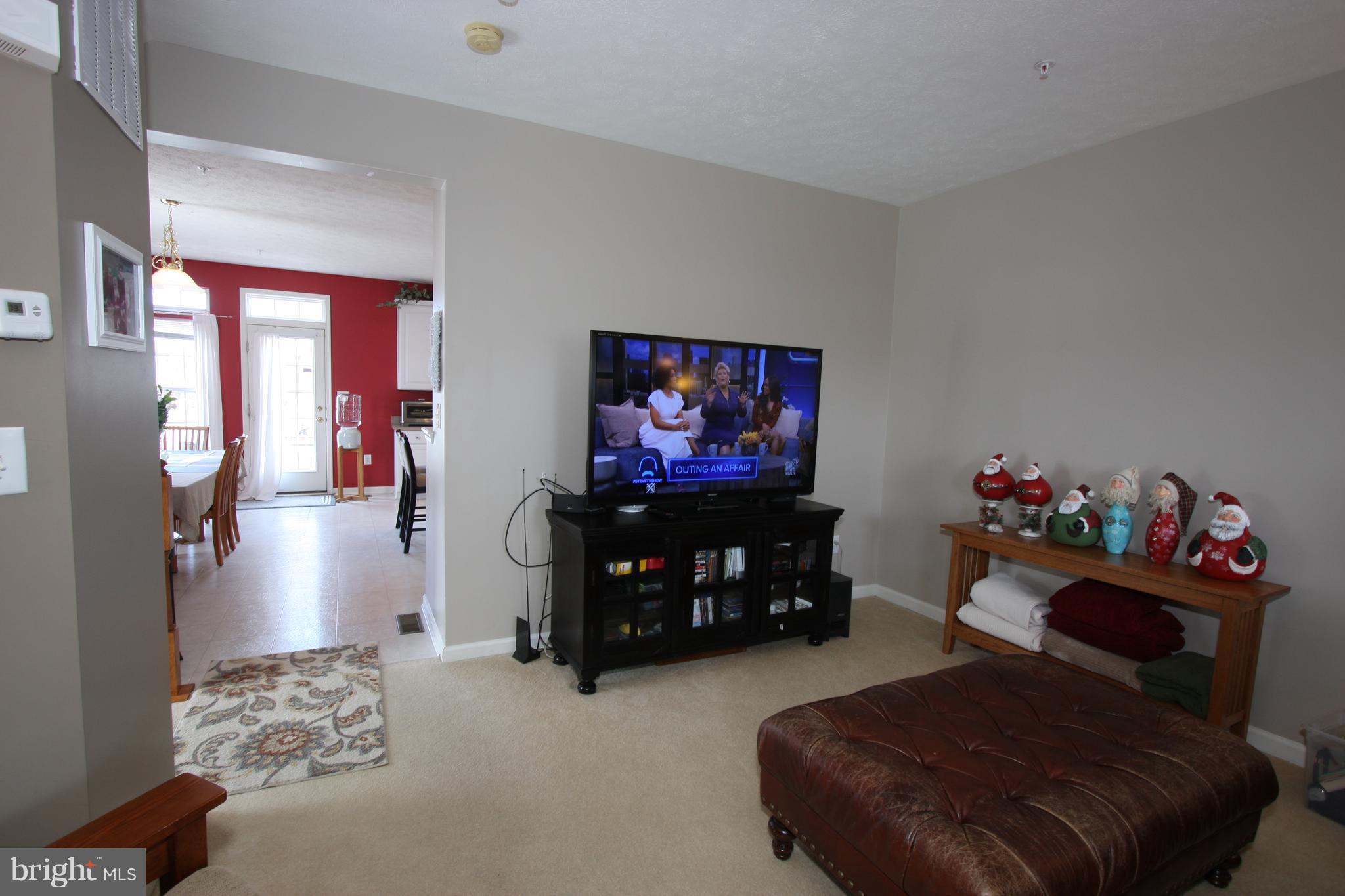 1531 Oakley Lane Hanover, MD 21076 - Photo 5 of 22 Family Room
