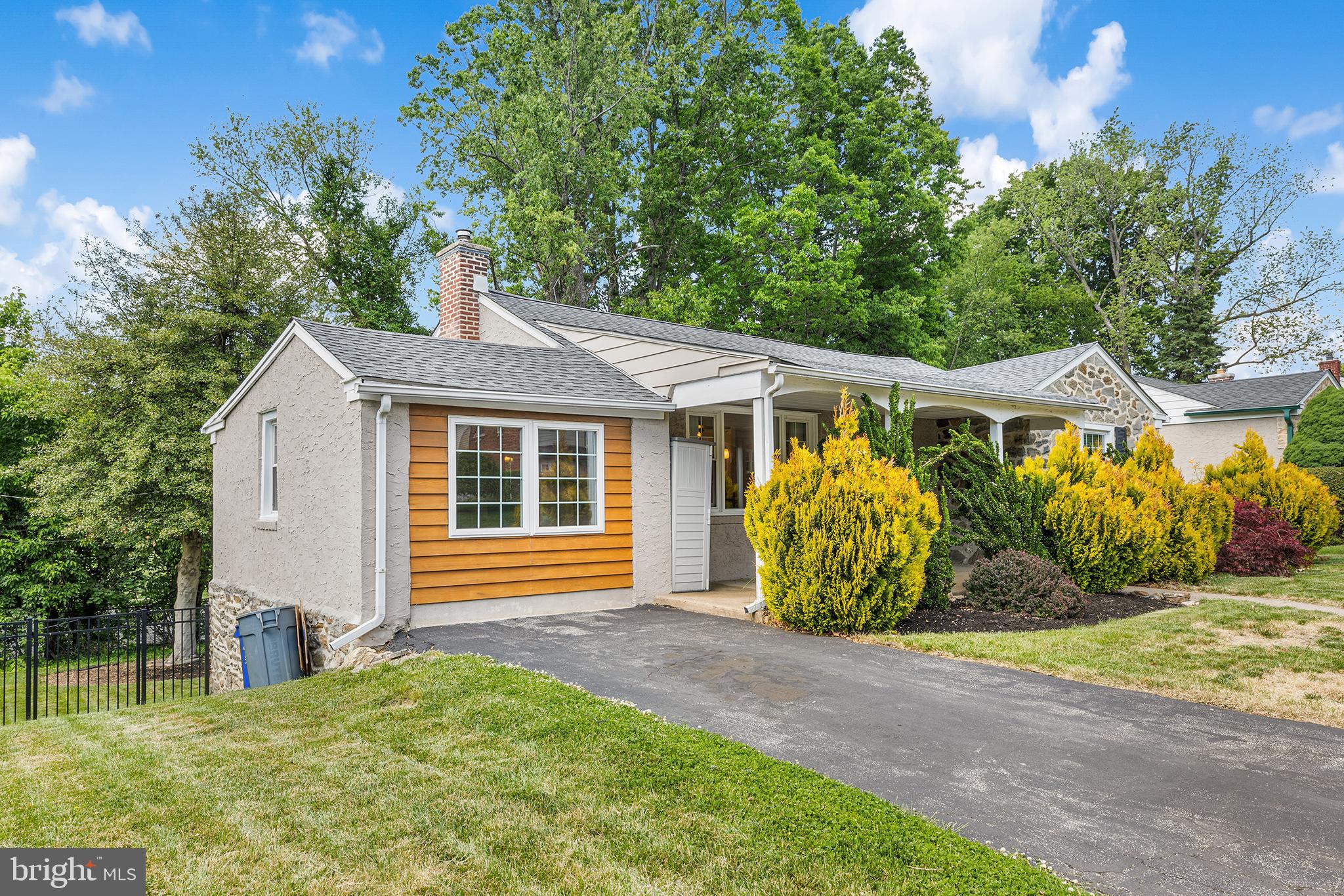 5227 Reservation Road Drexel Hill, PA 19026 - Photo 2 of 38