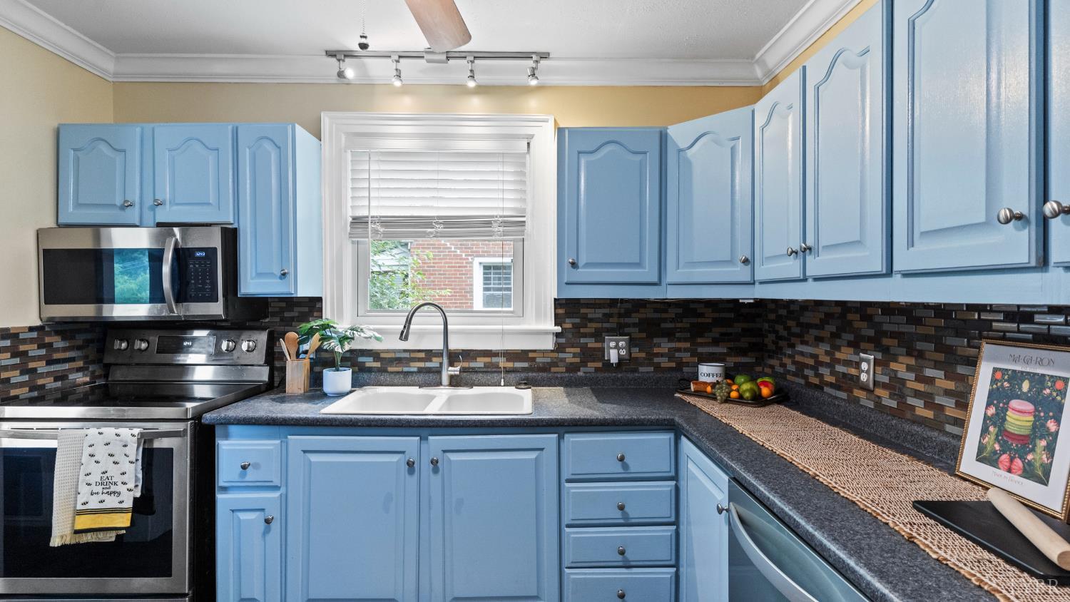 4413 Goodview Street Lynchburg, VA 24502 - Photo 8 of 52