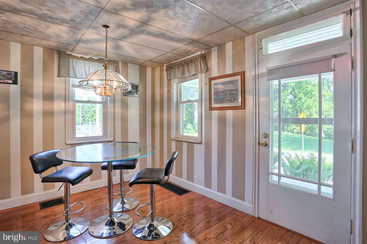 1342 Greble Road Myerstown, PA 17067 - Photo 5 of 22 Gallery Image 5