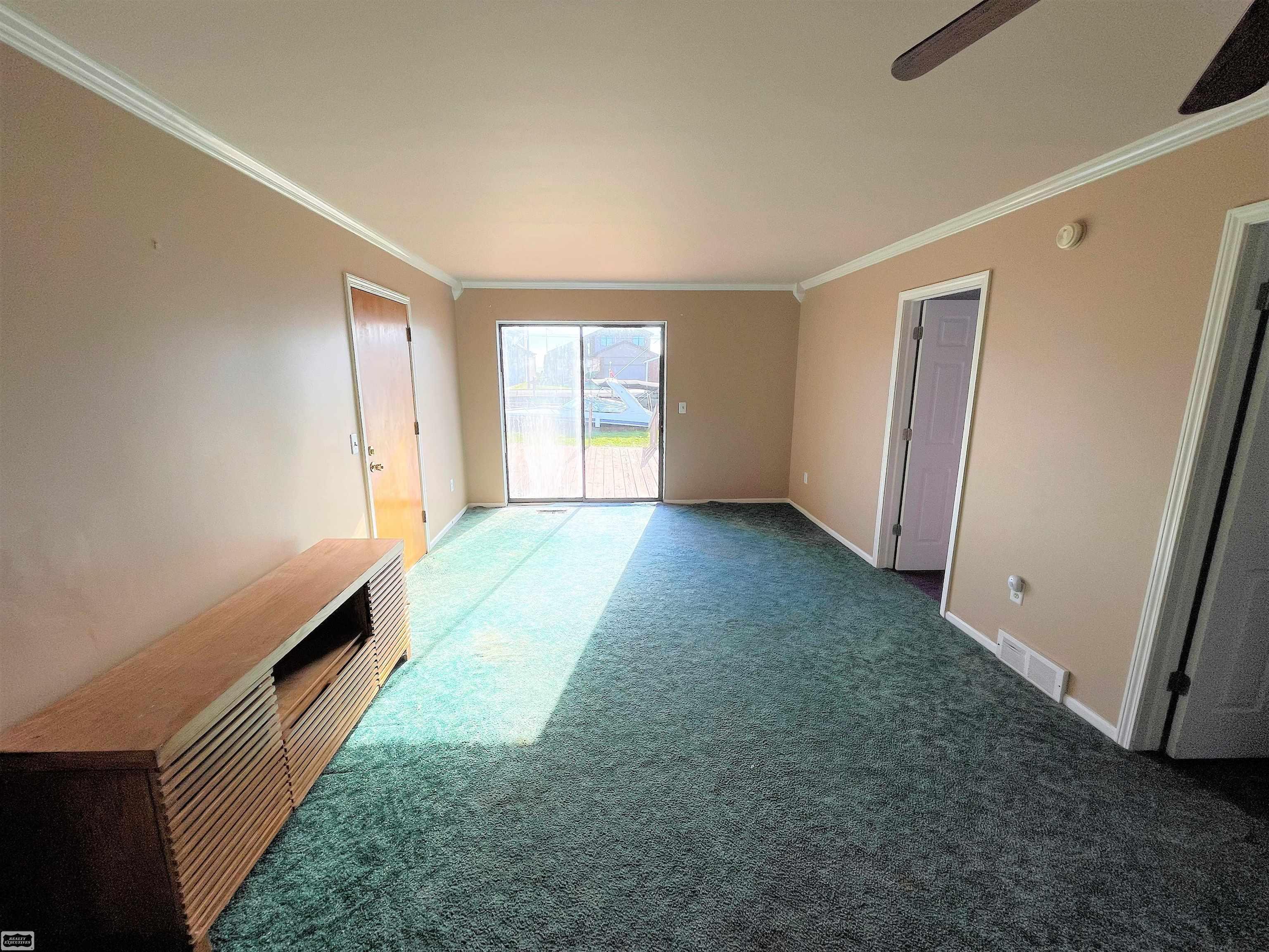 45860 Edgewater Street Chesterfield, MI 48047 - Photo 13 of 25