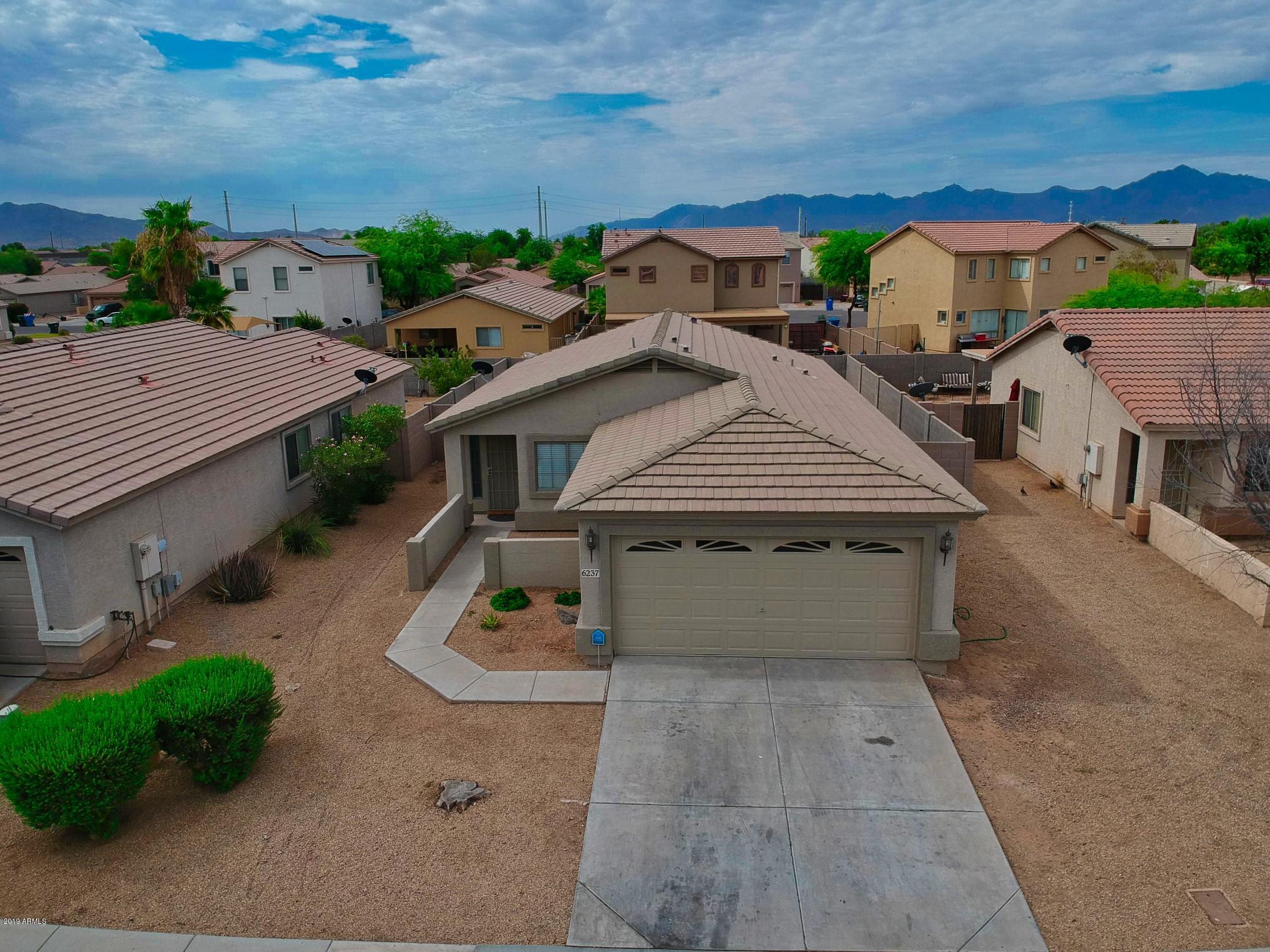 6237 West Raymond Street Phoenix, AZ 85043 - Photo 3 of 39 DJI_2177_2 (Custom)