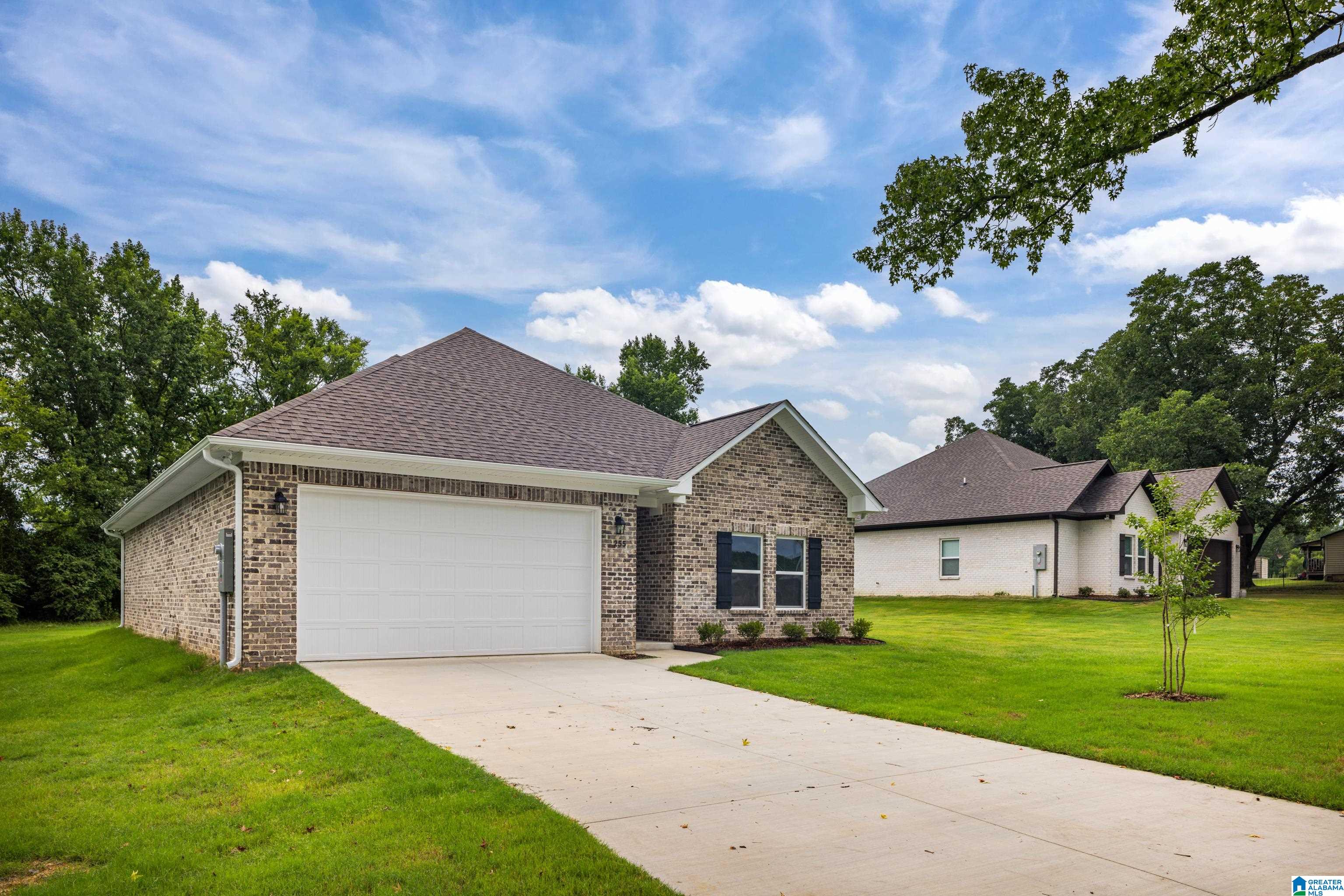 255 Five Points Road Cleveland, AL 35049 - Photo 2 of 42