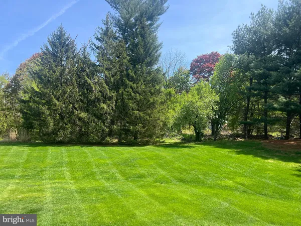$3,500 | 1470 Sweetbriar Drive, Jamison, PA 18929