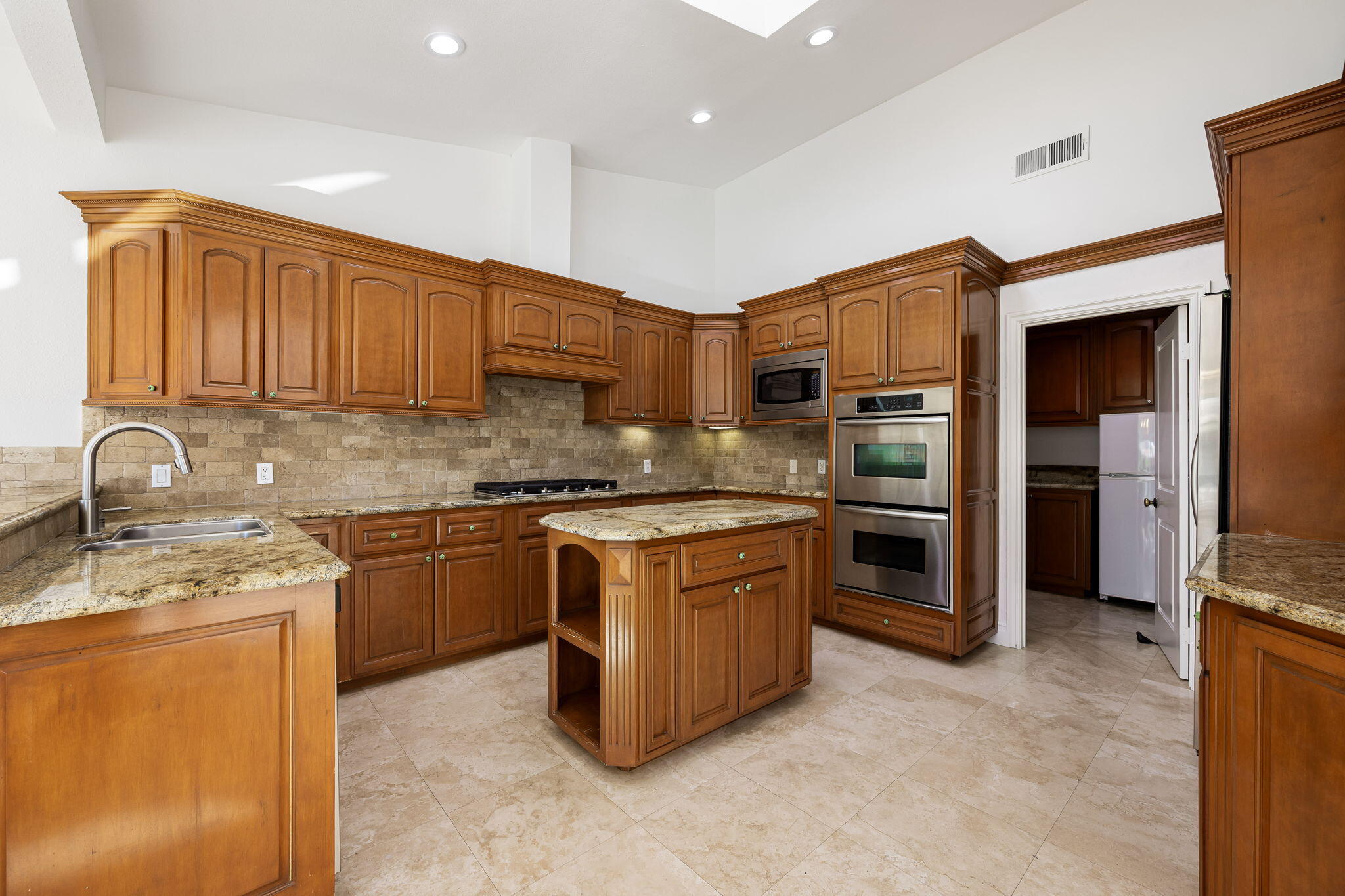 76101 Zuni Road Indian Wells, CA 92210 - Photo 10 of 43 26-web-or-mls-BP_Zuni_OPMG_1125_026