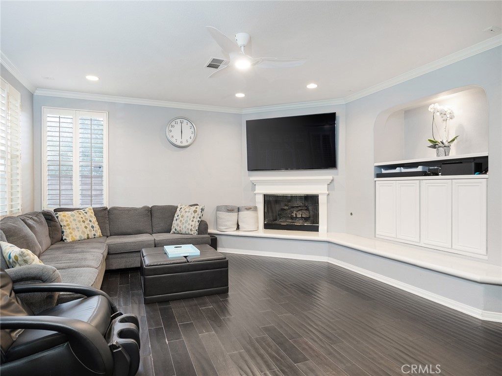 25701 Chestnut Way Stevenson Ranch, CA 91381 - Photo 24 of 63