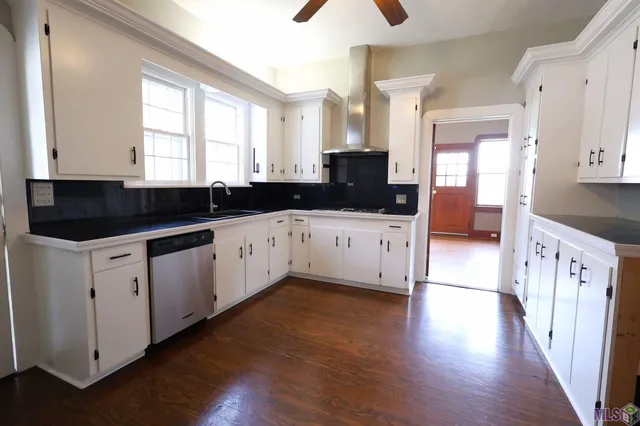 $240,000 | 1217 Canal Boulevard, Thibodaux, LA 70301