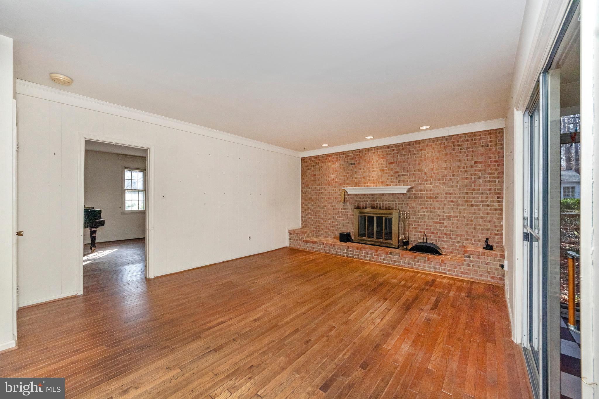 5086 Durham Road West Columbia, MD 21044 - Photo 27 of 51 Family Room