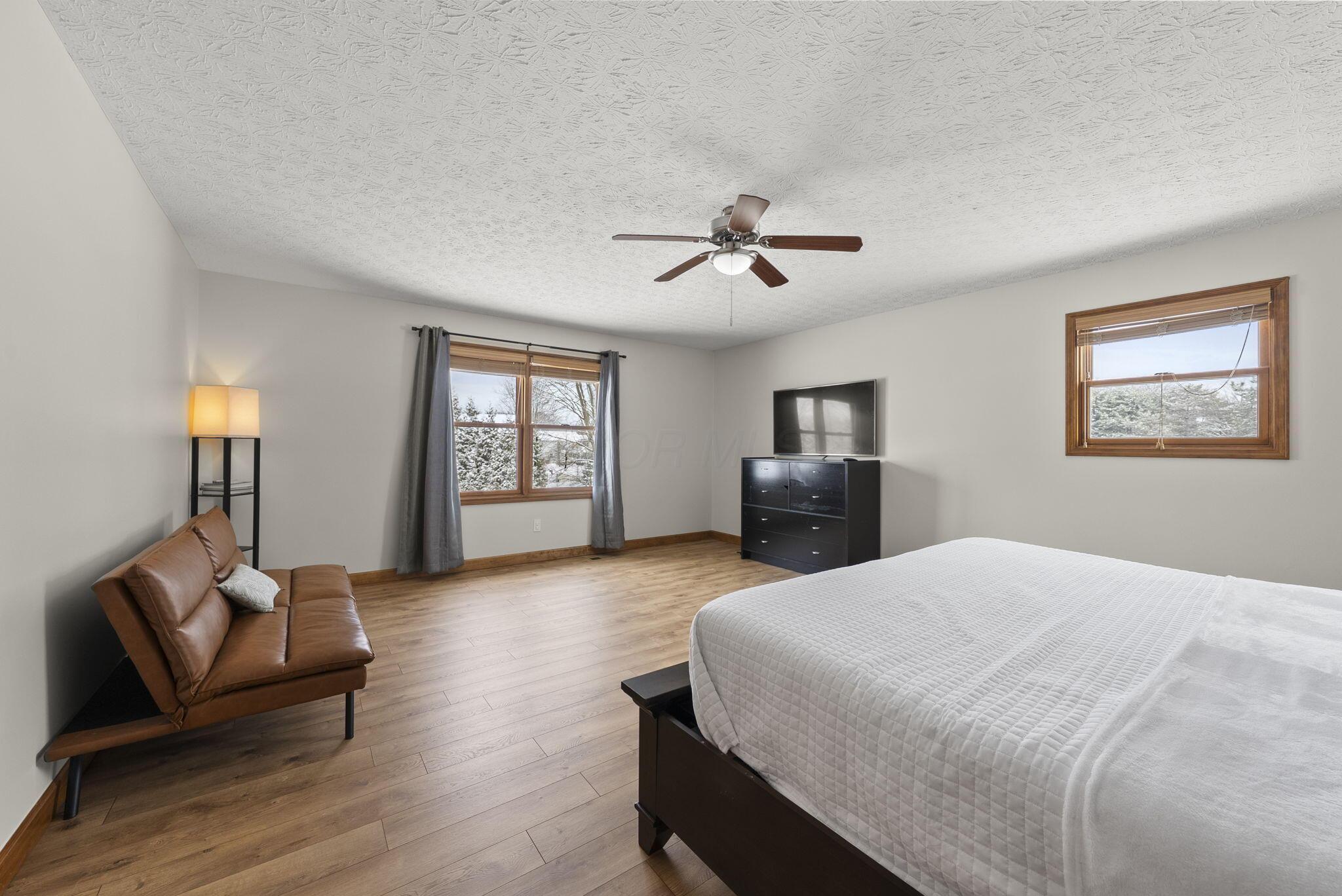6206 Feder Road Columbus, OH 43228 - Photo 32 of 49 33-web-or-mls-DSC05642