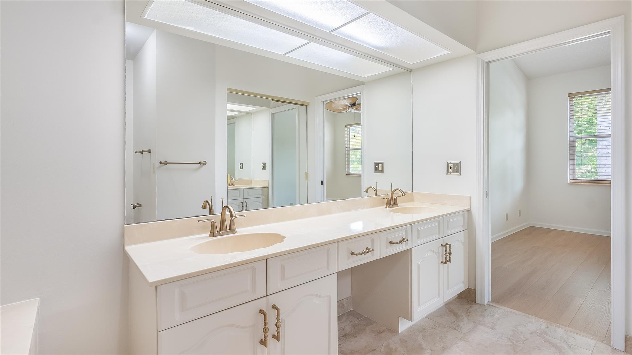 5801 Coach House Circle, Unit F Boca Raton, FL 33486 - Photo 48 of 56 Photo 48
