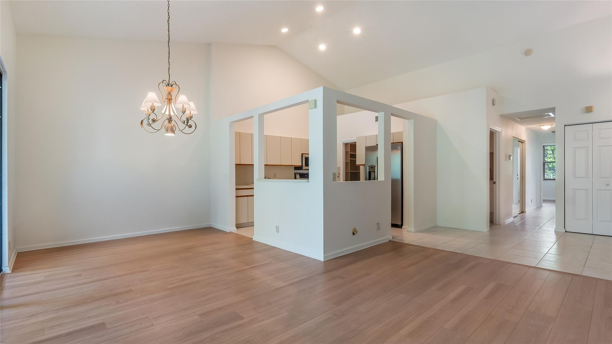 5801 Coach House Circle, Unit F Boca Raton, FL 33486 - Photo 10 of 56 Photo 10