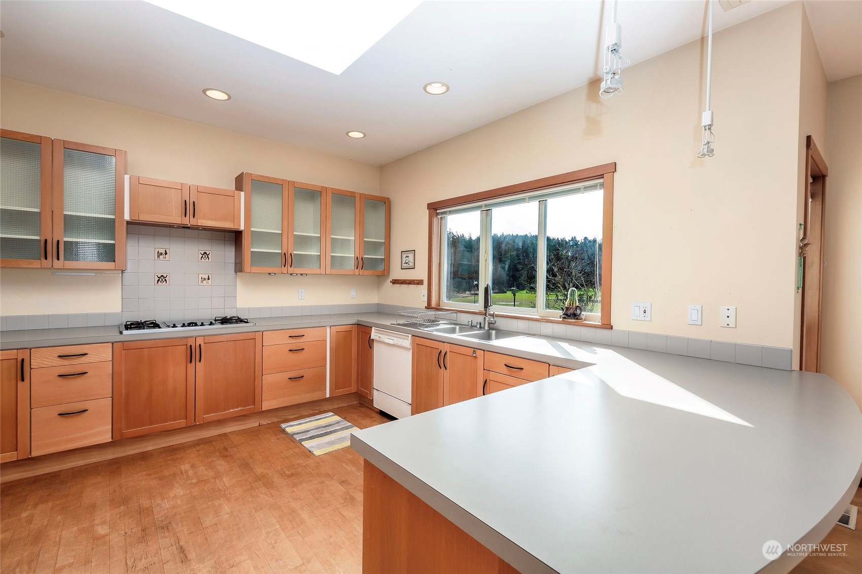 79 Mac Dougall Road Friday Harbor, WA 98250 - Photo 10 of 33 Gallery Image 10