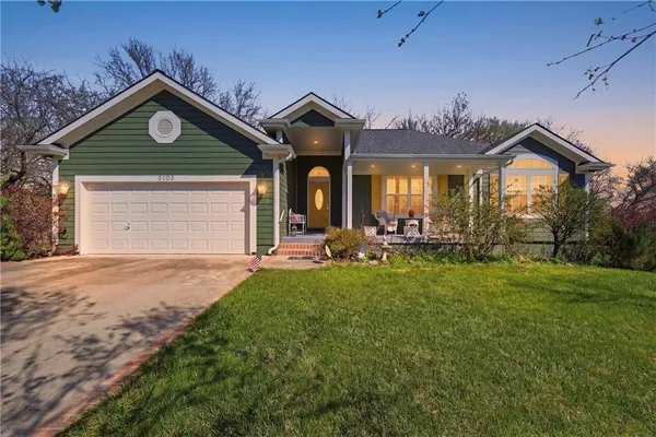 $389,000 | 3103 Steel Wheel Drive, Harrisonville, MO 64701