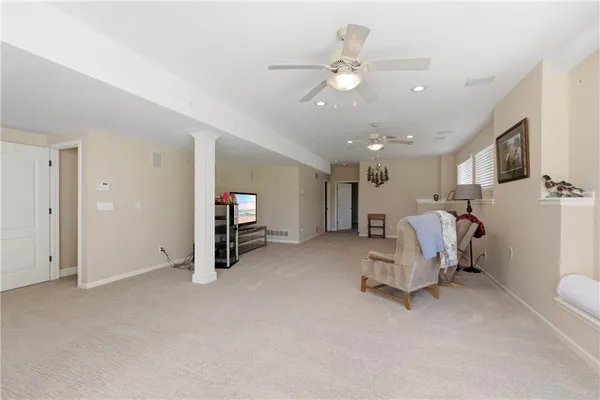 $389,000 | 3103 Steel Wheel Drive, Harrisonville, MO 64701