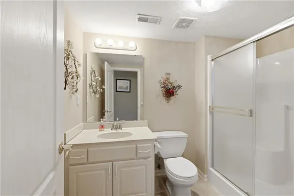 $389,000 | 3103 Steel Wheel Drive, Harrisonville, MO 64701