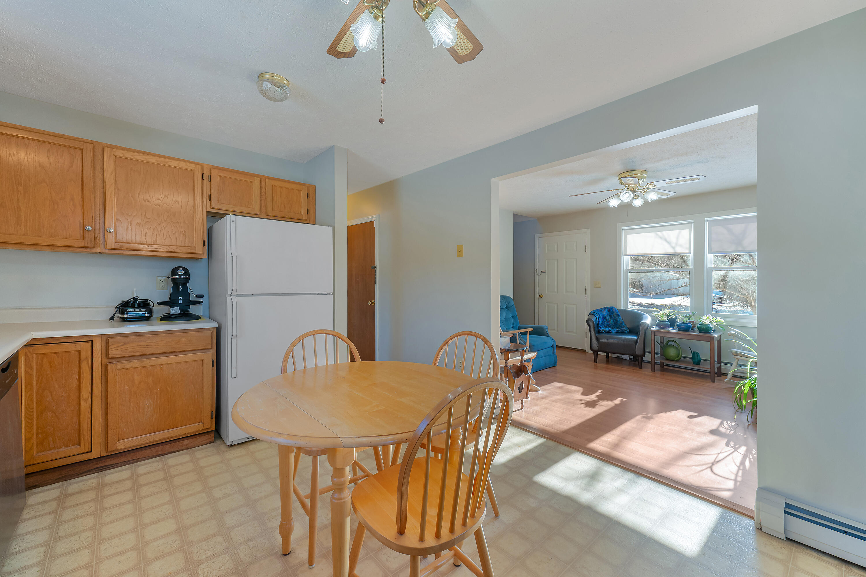 440 Hackett Road Auburn, ME 04210 - Photo 5 of 36 440 Hackett Rd_117