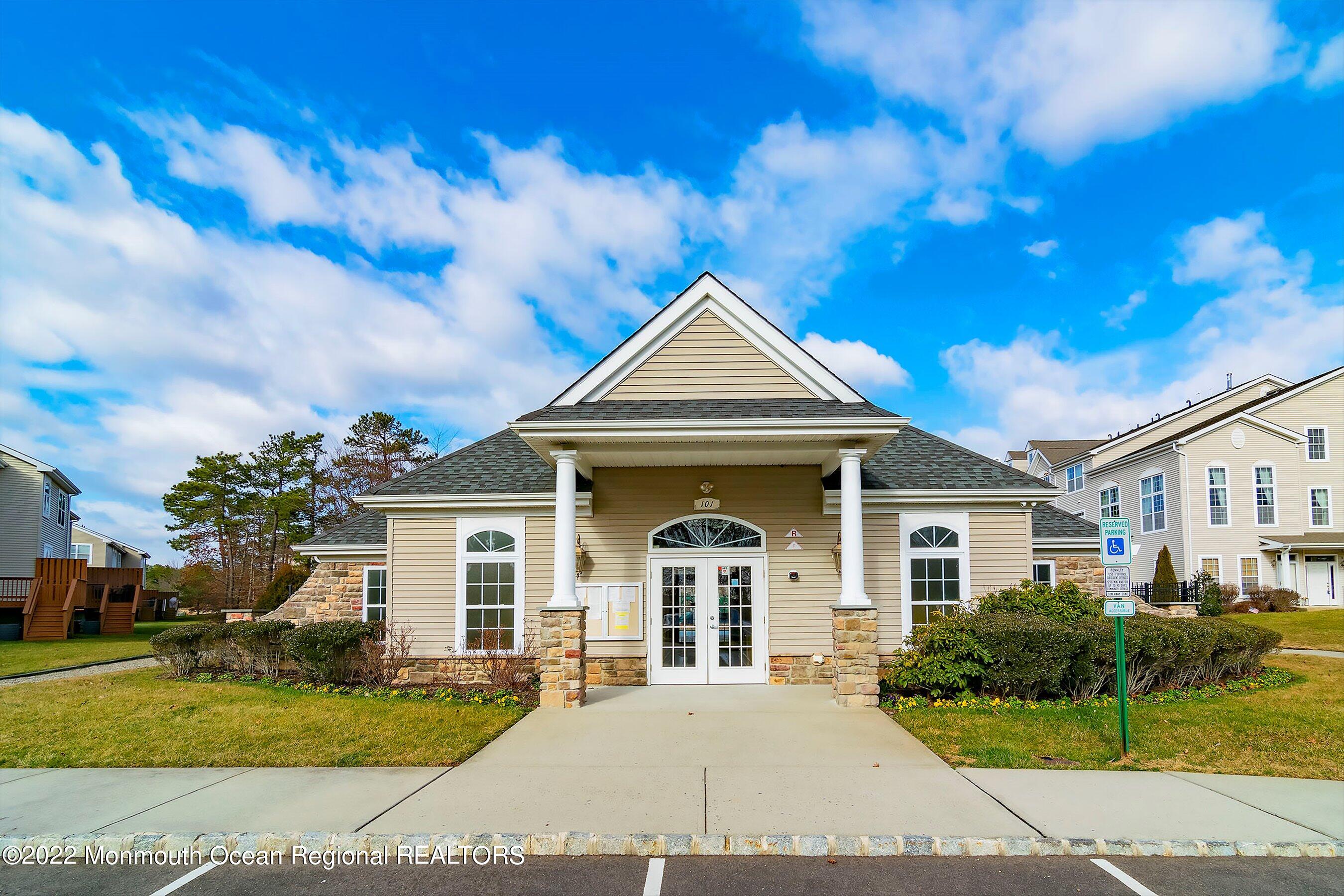 107 Bryce Lane, Unit 2004 Manahawkin, NJ 08050 - Photo 38 of 39 40-34-NEWclubhouse3