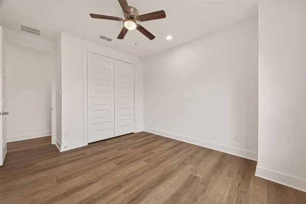 $2,595 | 1502 Hussion Street, Houston, TX 77003