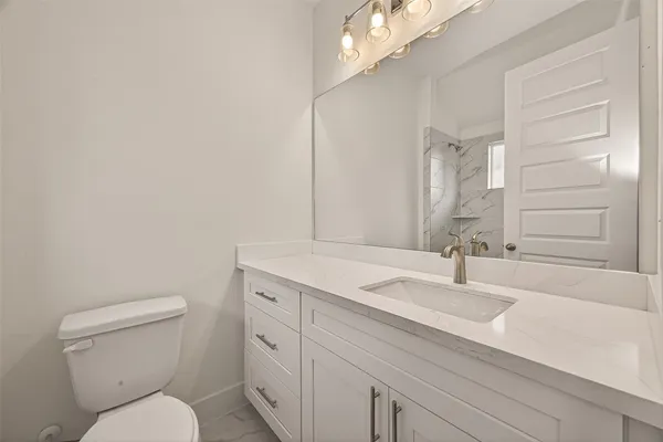 $2,595 | 1502 Hussion Street, Houston, TX 77003