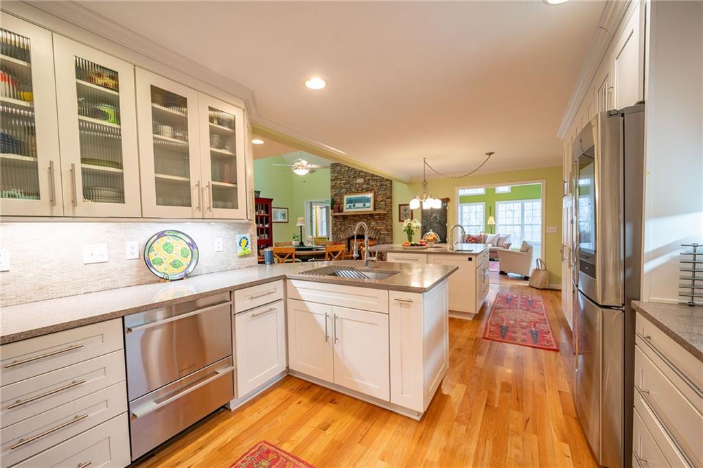 561 Cartecay Trace Ellijay, GA 30536 - Photo 11 of 55