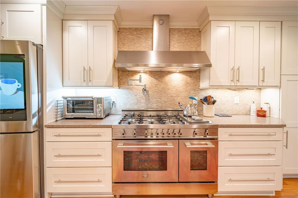 561 Cartecay Trace Ellijay, GA 30536 - Photo 13 of 55