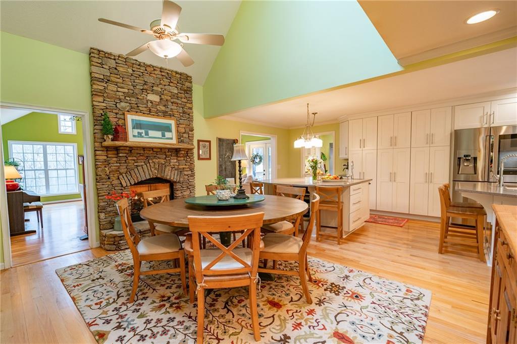 561 Cartecay Trace Ellijay, GA 30536 - Photo 14 of 55