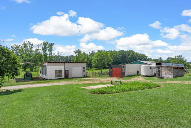 a view of an outdoor space and a yard
