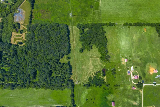 $609,000 | 324 Laster-Holman Lane, Decherd, TN 37324