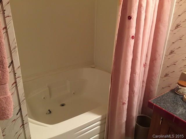 6186 Mt Gallant Road York, SC 29745 - Photo 11 of 19 Gallery Image 11