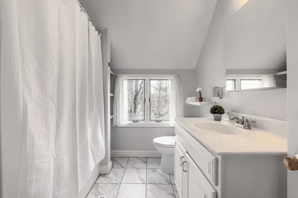 $1,350,000 | 220 Beacon Street, Milton, MA 02186