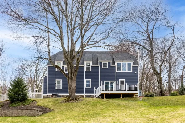 $1,350,000 | 220 Beacon Street, Milton, MA 02186