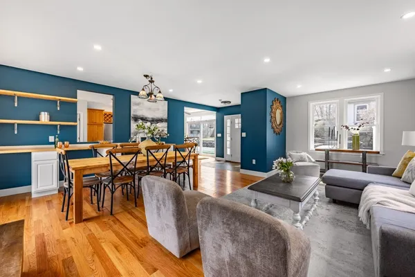 $1,350,000 | 220 Beacon Street, Milton, MA 02186