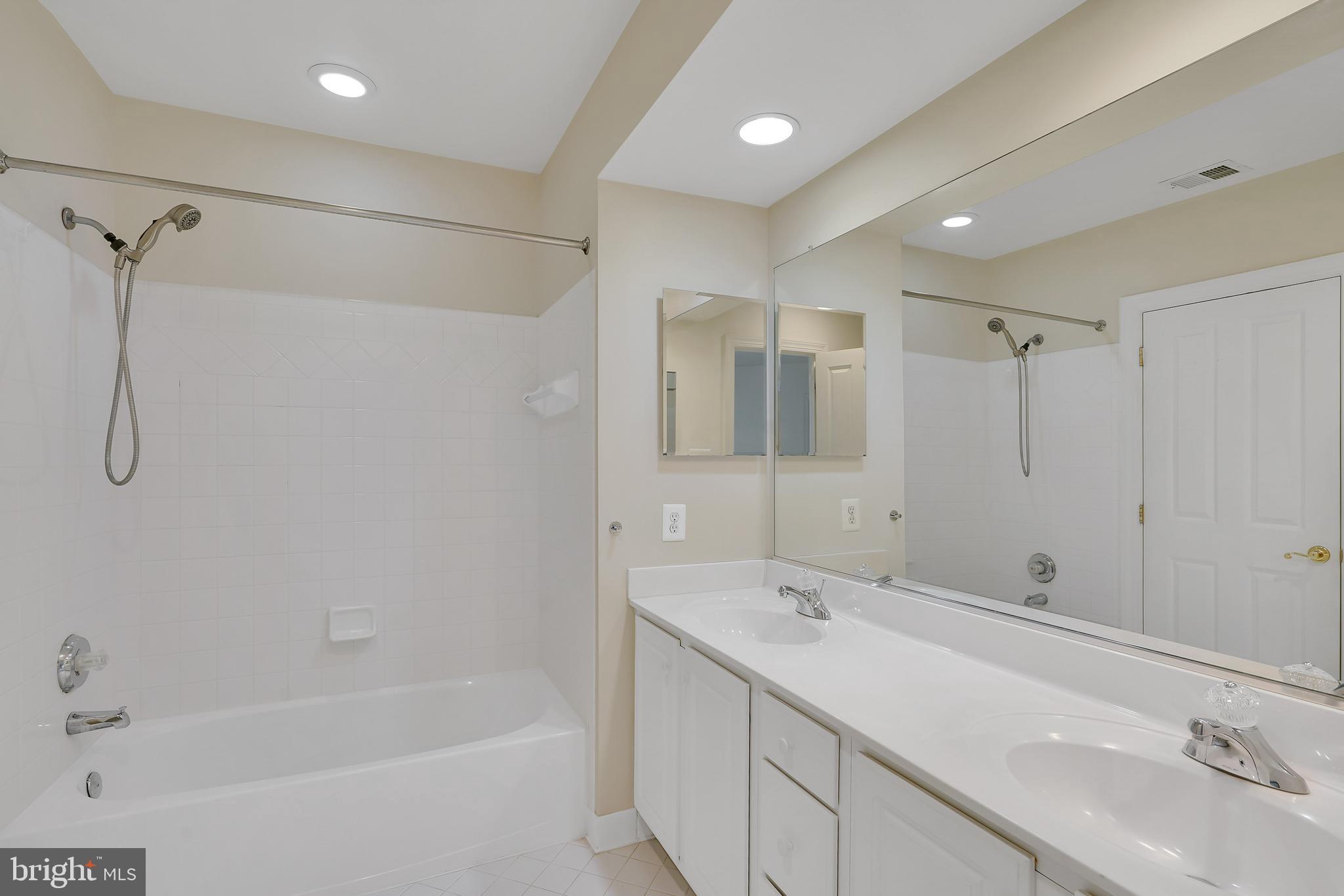 1450 Carrington Ridge Lane Vienna, VA 22182 - Photo 23 of 33