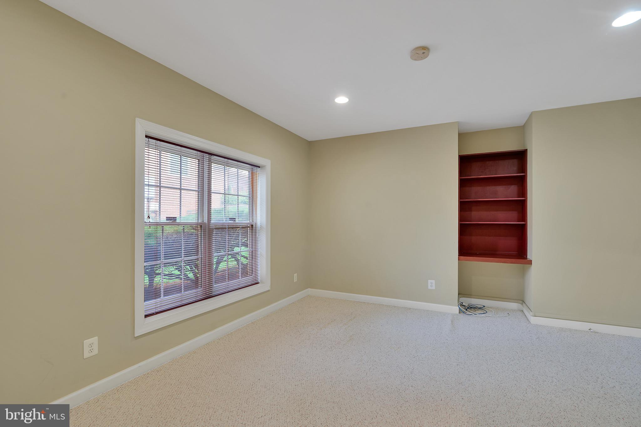 1450 Carrington Ridge Lane Vienna, VA 22182 - Photo 29 of 33