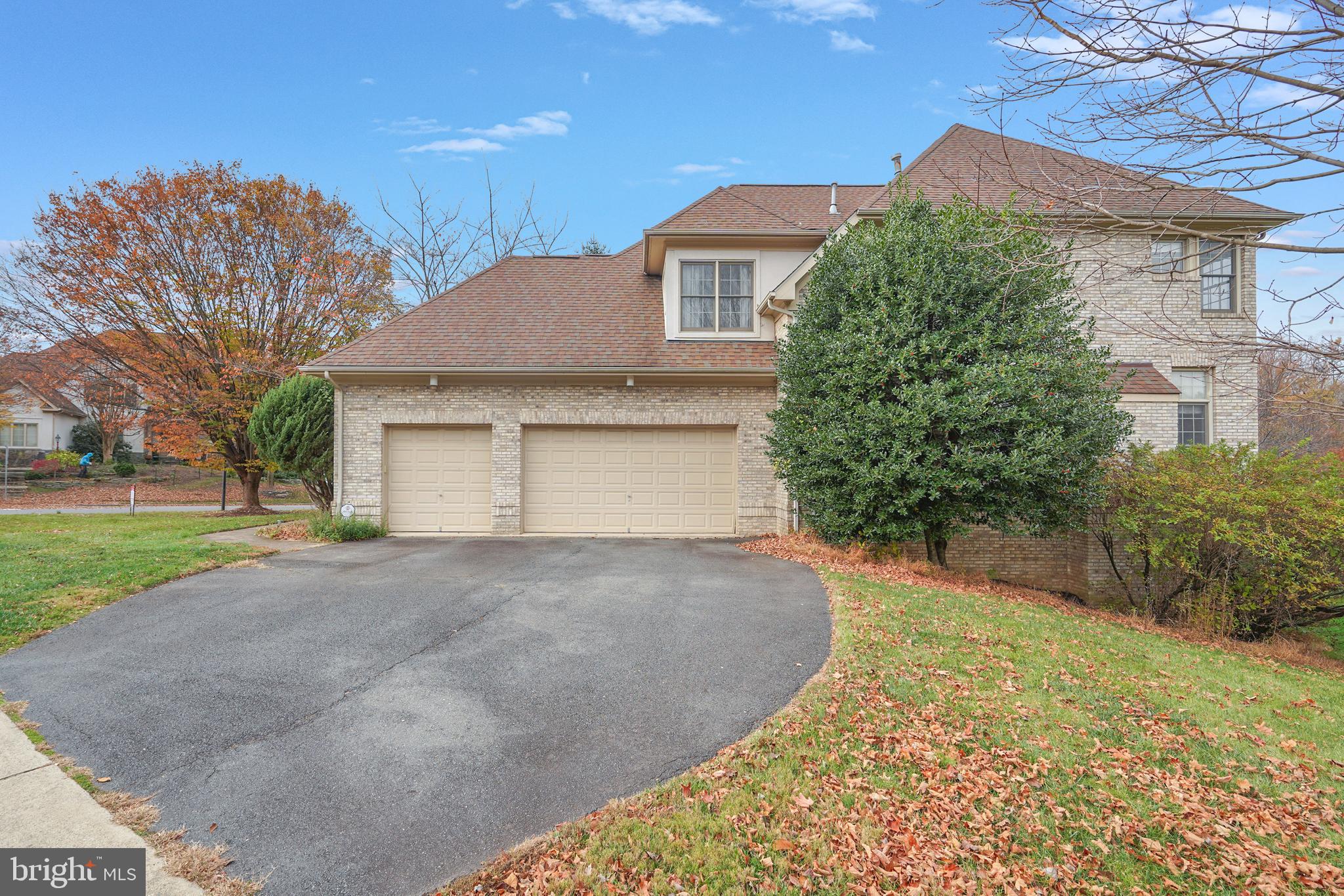 1450 Carrington Ridge Lane Vienna, VA 22182 - Photo 3 of 33